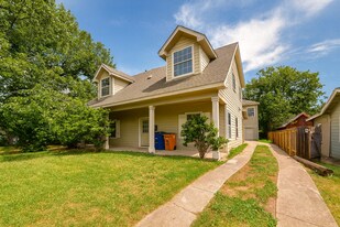 408 Nelray Blvd in Austin, TX - Building Photo