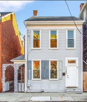 562 W King St in York, PA - Building Photo