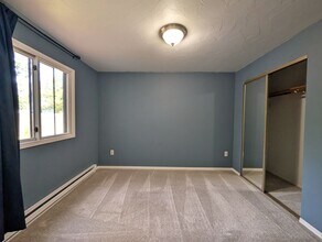 4416 Taku Blvd in Juneau, AK - Building Photo - Building Photo