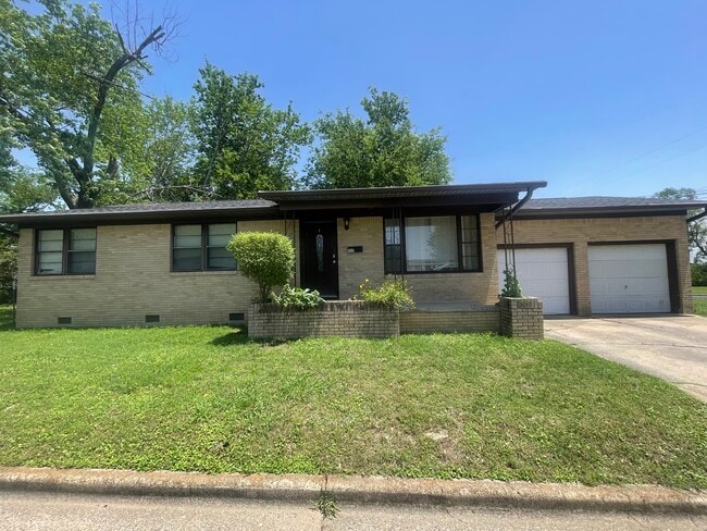 100 Clyde St in Hot Springs, AR - Building Photo - Building Photo