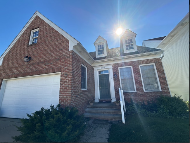 property at 2973 Salem Dr