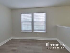 406 Binnacle Way in Crosby, TX - Building Photo - Building Photo