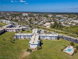 1724 Pine Valley Dr in Ft. Myers, FL - Building Photo