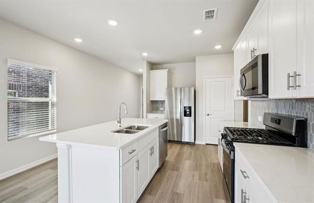 517 Clover Crk Dr in McKinney, TX - Building Photo