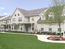 Autumn Park Apartments in Breinigsville, PA - Building Photo