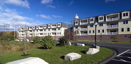 The Falls At Arden Mills in Fitchburg, MA - Building Photo - Building Photo