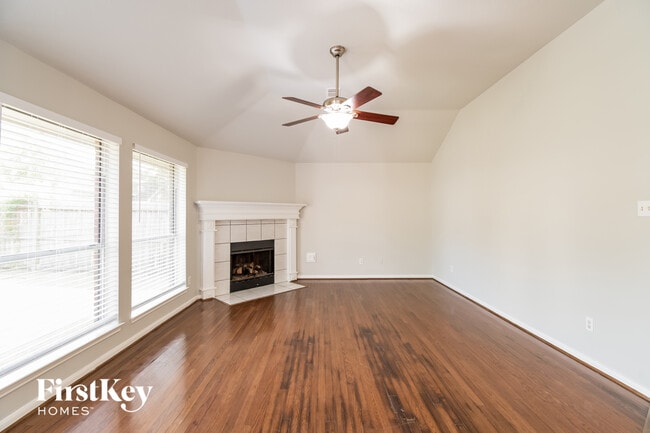 3111 Bay Spring Dr in League City, TX - Foto de edificio - Building Photo