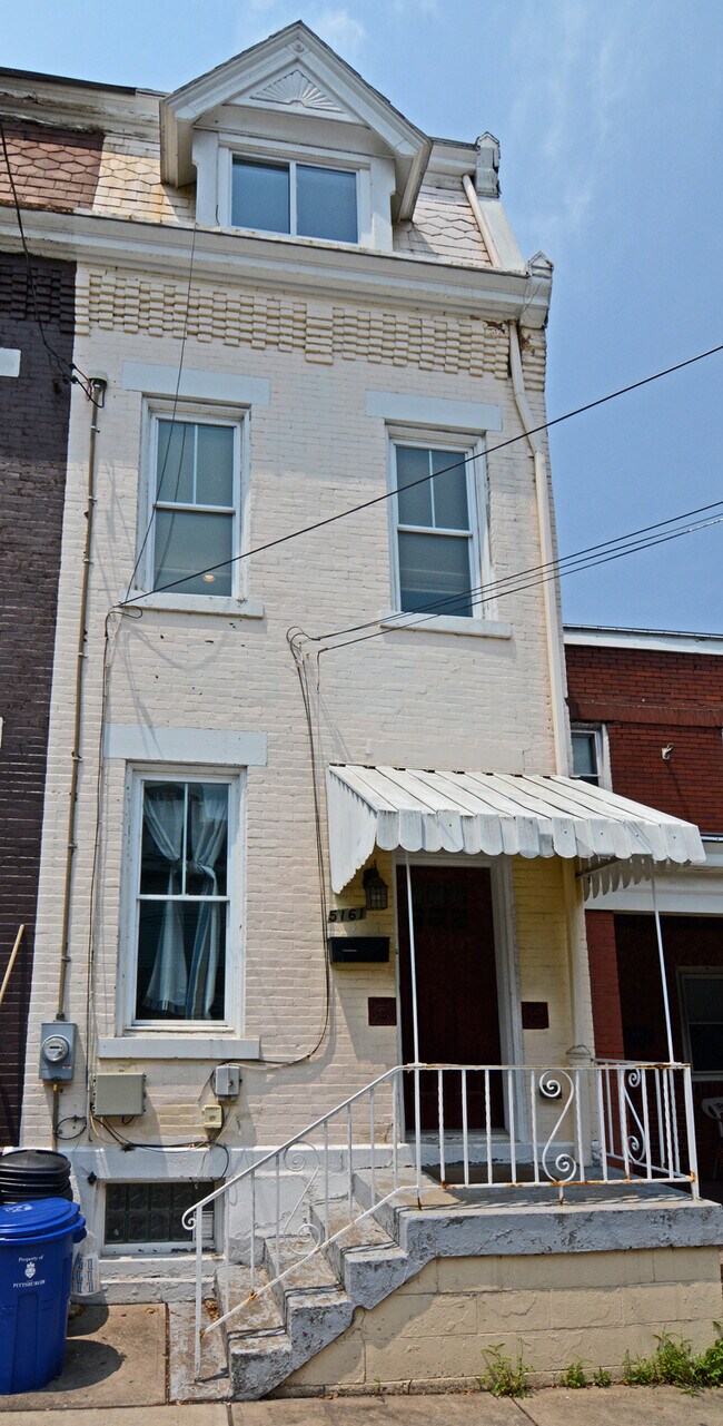 5161 Carnegie St Rentals in Pittsburgh, PA
