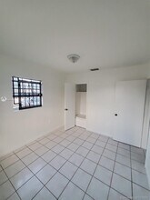 19110 NW 36th Ave-Unit -A in Miami Gardens, FL - Building Photo - Building Photo