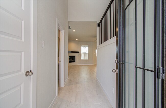 15723 Telge Rd in Cypress, TX - Building Photo - Building Photo