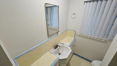 4221 Los Feliz Blvd in Los Angeles, CA - Building Photo - Building Photo