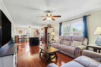 113 Suncrest Rd in Cherryville, NC - Building Photo - Building Photo