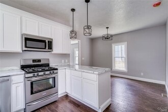 137 St Mary St in Watertown, NY - Building Photo - Building Photo