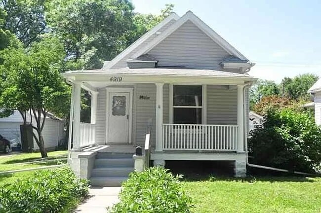 property at 4919 Leighton Ave