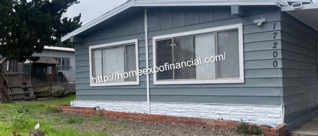 17200 Aragon Dr in Perris, CA - Building Photo - Building Photo