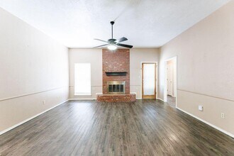 5903 70th St in Lubbock, TX - Building Photo - Building Photo