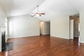 9225 Merlot Ln in Charlotte, NC - Building Photo - Building Photo