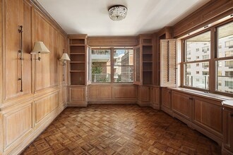 50 Sutton Pl S in New York, NY - Building Photo - Building Photo