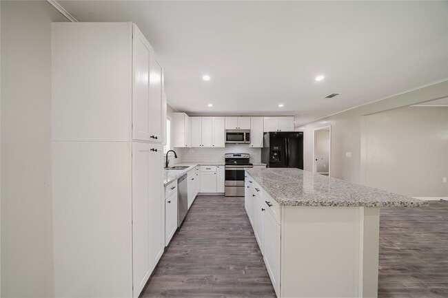 property at 110 W Pine St