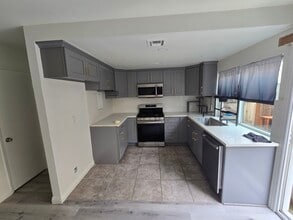 1025 Junipero Dr in Duarte, CA - Building Photo - Building Photo