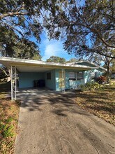 821 Helena Dr in Largo, FL - Building Photo - Building Photo