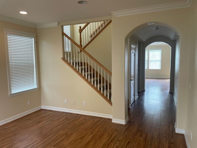 2100 Canyon Cir in Costa Mesa, CA - Building Photo - Building Photo