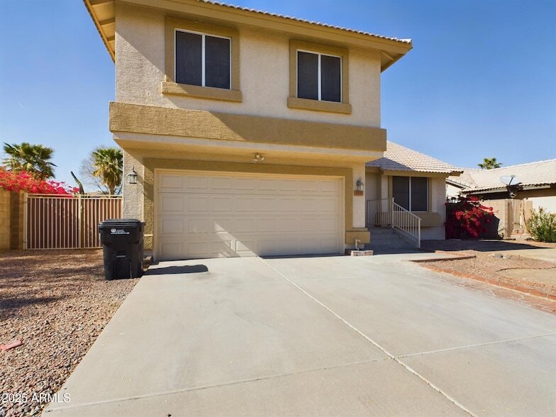 4420 W Camino Vivaz, Unit 529 in Glendale, AZ - Building Photo