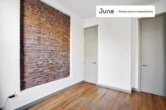 Private bedroom in 4 bed/1.5 bath Home in New York, NY - Building Photo - Building Photo