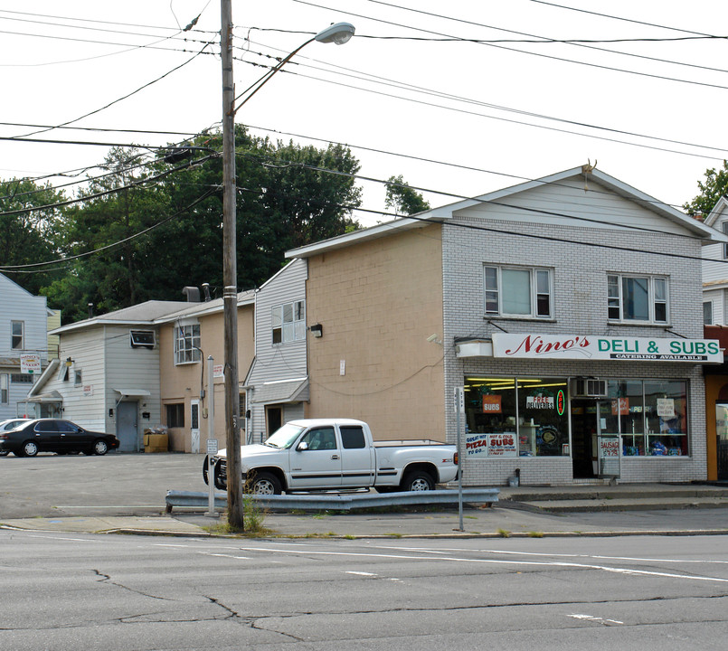 Nino's Baker and Deli in Albany, NY - Building Photo