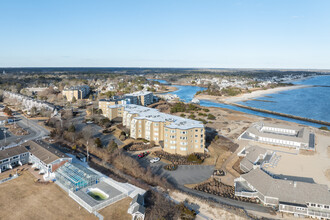 Belmont Condominiums in West Harwich, MA - Building Photo - Building Photo