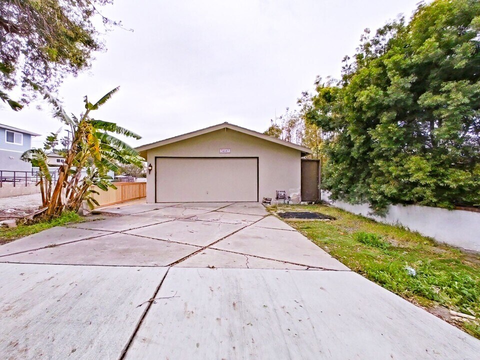34503 Calle Carmelita in Dana Point, CA - Building Photo
