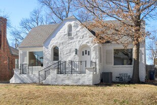 1338 S Florence Ave in Tulsa, OK - Building Photo