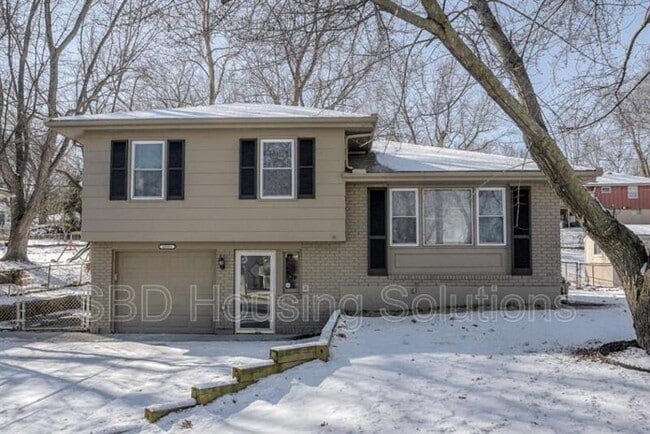 16003 East 35th St S