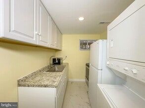 9614 Meadow Lark Ave in Upper Marlboro, MD - Building Photo - Building Photo
