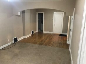 3008 Woodson Rd in Breckenridge Hills, MO - Building Photo - Building Photo