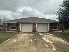 1412 Van Zanten Ct, Unit B in Killeen, TX - Building Photo