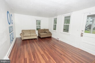 130 State St in Glassboro, NJ - Building Photo - Building Photo