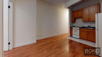 228 E 36th St in New York, NY - Building Photo - Building Photo