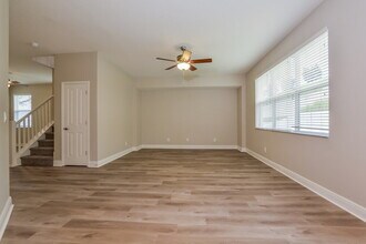 1129 Aqua Ln in Clermont, FL - Building Photo - Building Photo