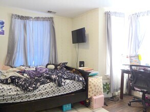 130 Marcella St in Boston, MA - Foto de edificio - Building Photo