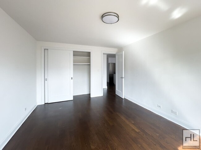 E 16 ST, Unit 6P in New York, NY - Foto de edificio - Building Photo