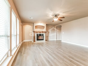 1628 East Edgewater St S in Broken Arrow, OK - Foto de edificio - Building Photo