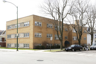 5601-5605 W Byron St in Chicago, IL - Building Photo