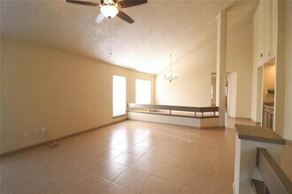 16034 Barbarossa Dr in Houston, TX - Building Photo - Building Photo