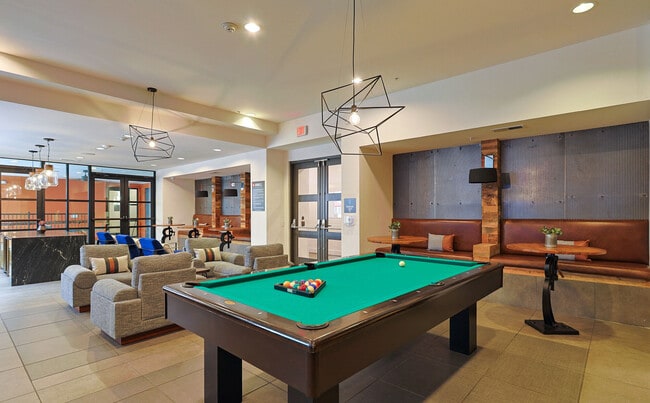 E6 in Austin, TX - Building Photo - Building Photo