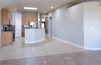 11735 Berkway Trail in Houston, TX - Building Photo - Building Photo