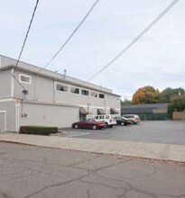 4788 N Lombard St in Portland, OR - Foto de edificio - Building Photo