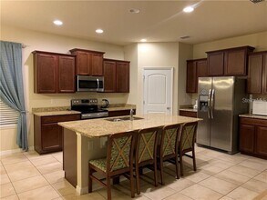 16348 Brisk Breeze Aly in Winter Garden, FL - Building Photo - Building Photo