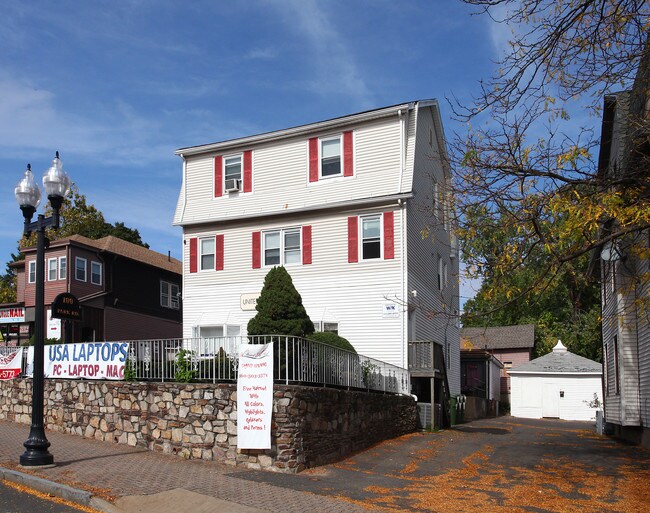 100 Park Rd in West Hartford, CT - Building Photo - Building Photo