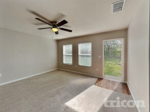 2491 Stanton Ave in Spring Hill, FL - Building Photo - Building Photo